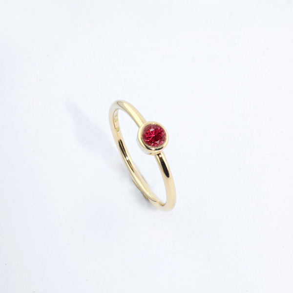 Fairtrade Yellow Gold Solitaire Garnet January Birthstone Ring